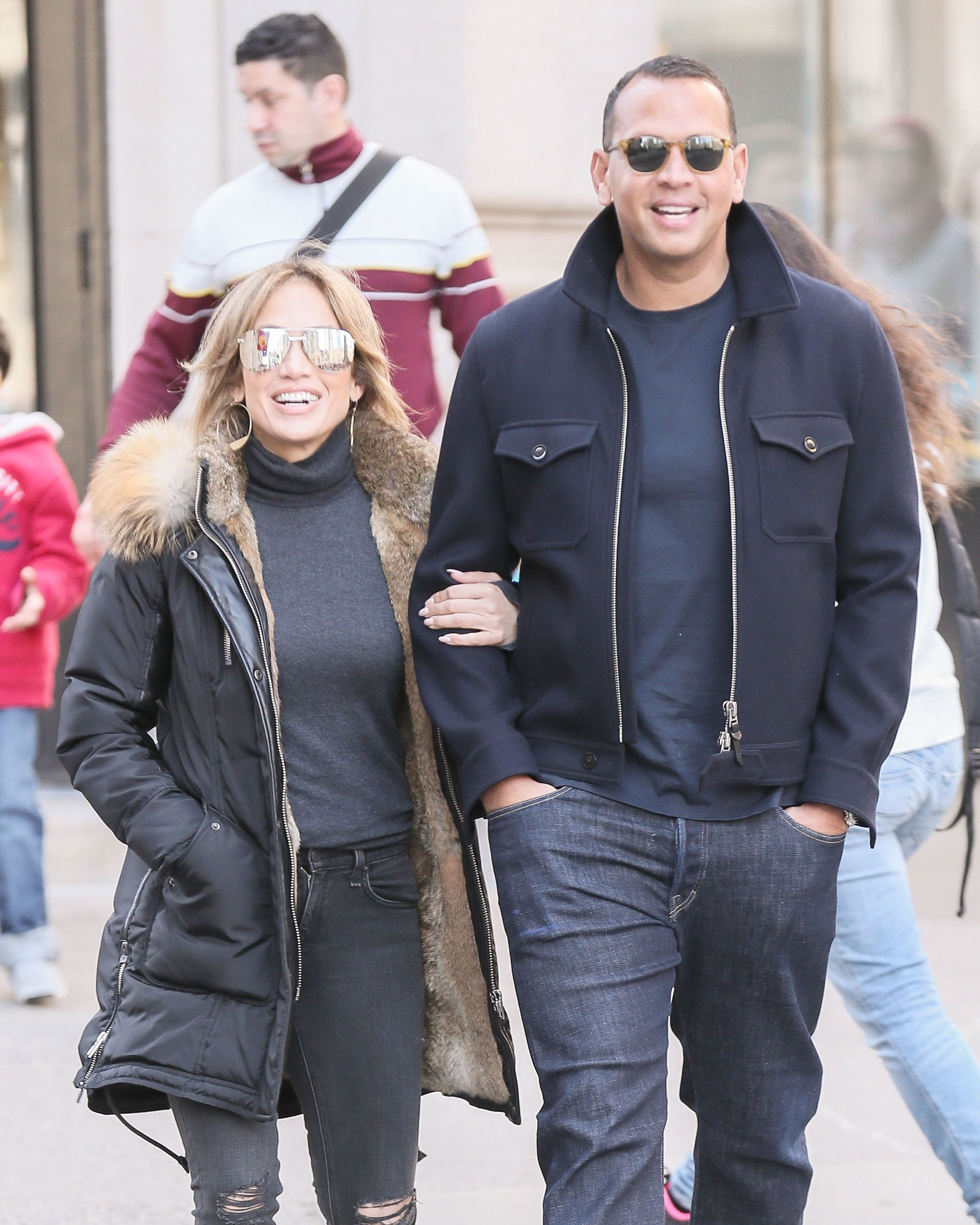 Lopez lead b1bd2f89 37f6 432c 866d 442d32167c8e