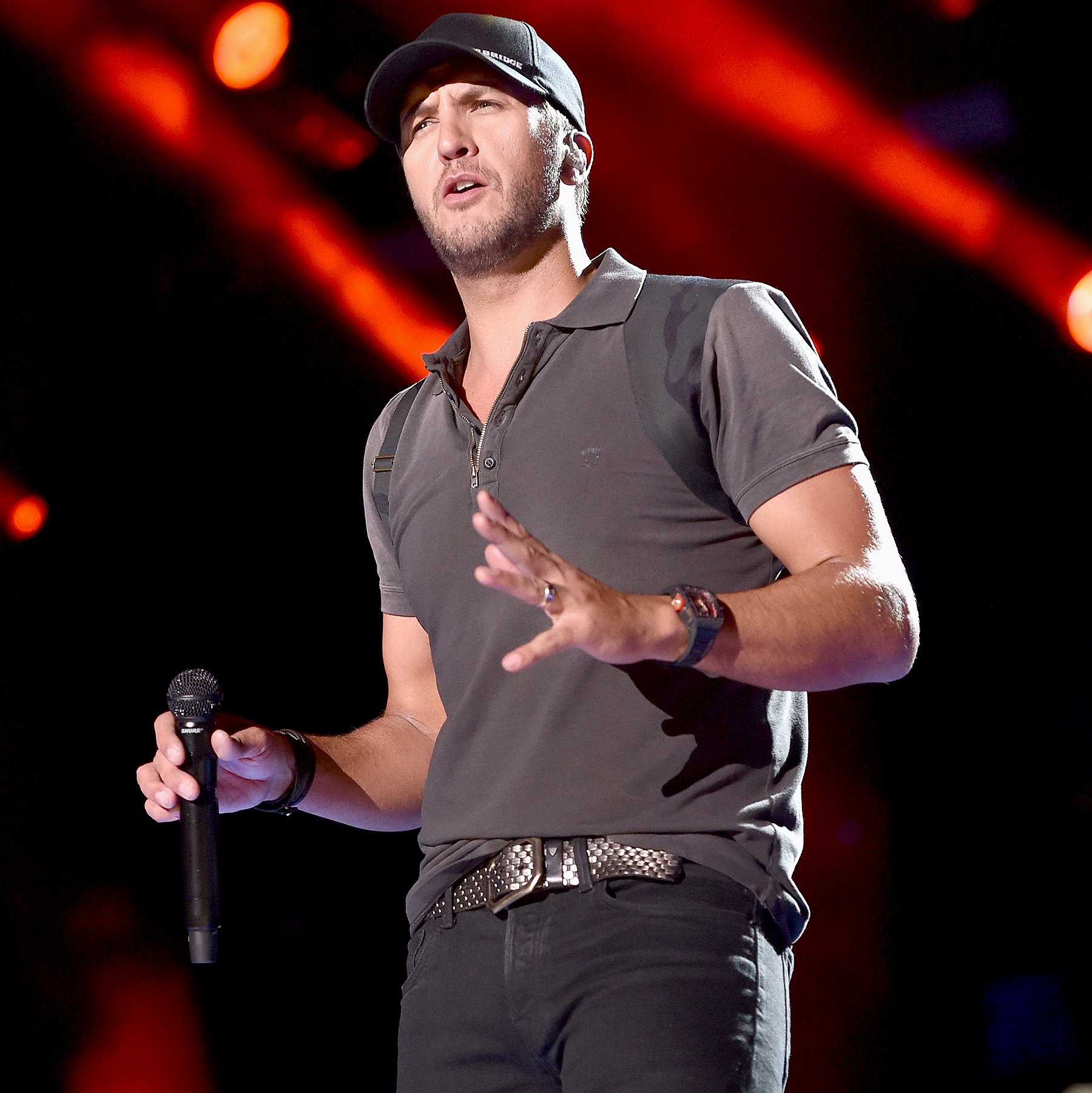 Luke bryan zoom 768a629f d806 4cd8 bb91 463ef1b1e69b