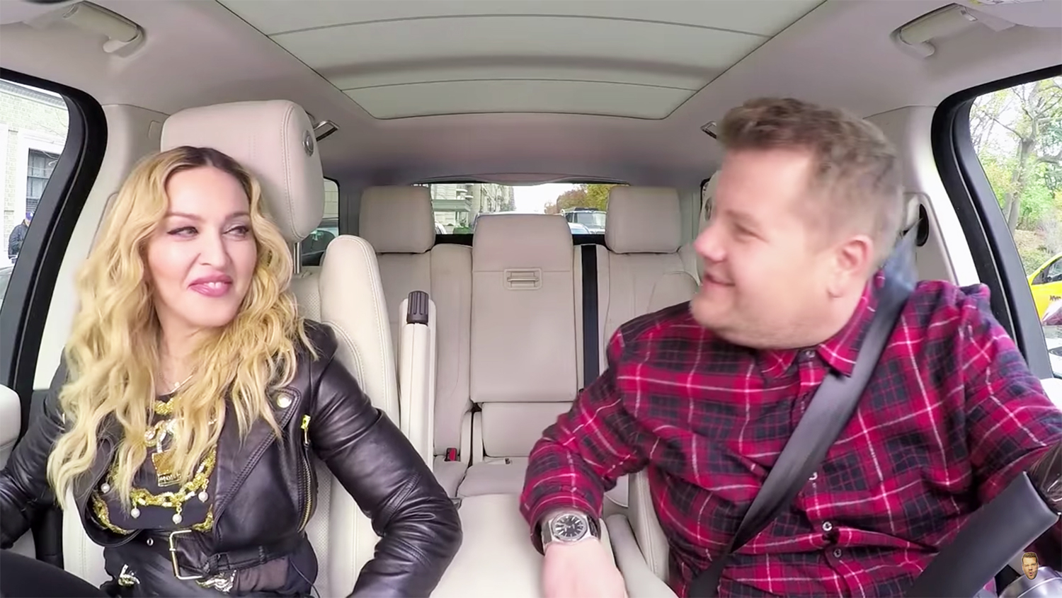 Madonna fe14b002 0a1a 4c56 92f3 343661f71396