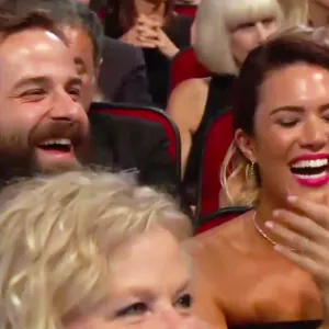 Mandy moore taylor goldsmith 54b3f46e 26ac 4981 9127 c52dc60146fd