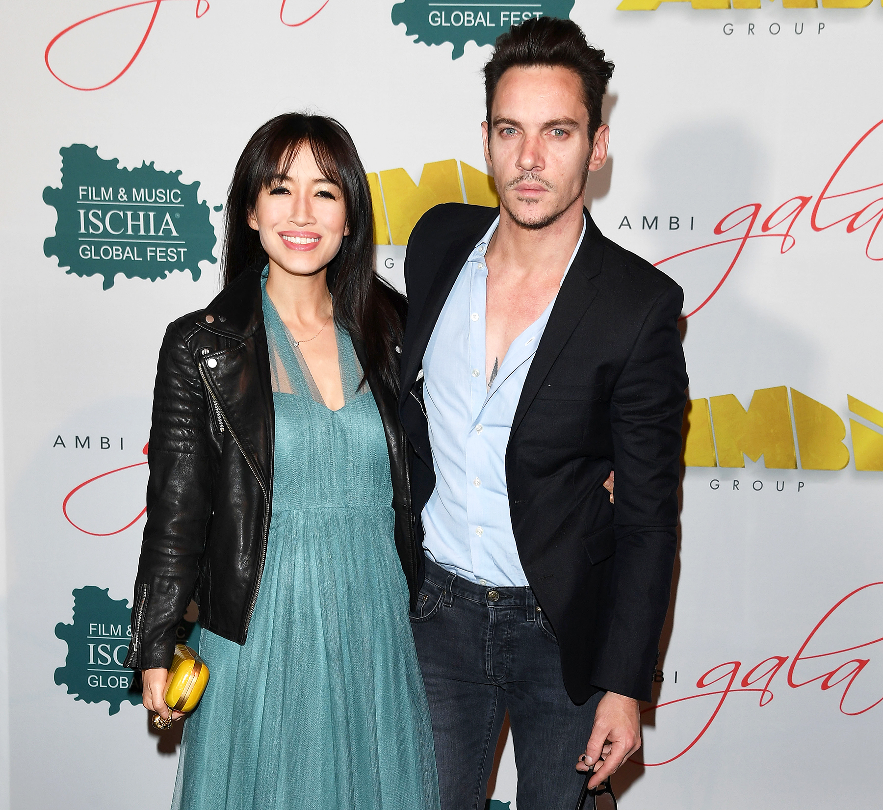 Jonathan Rhys Meyers Mara Lane