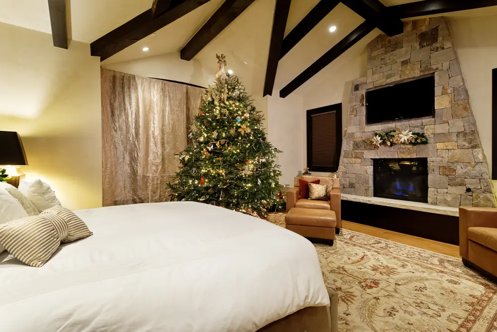 Mariah Carey AirBnB Aspen Christmas
