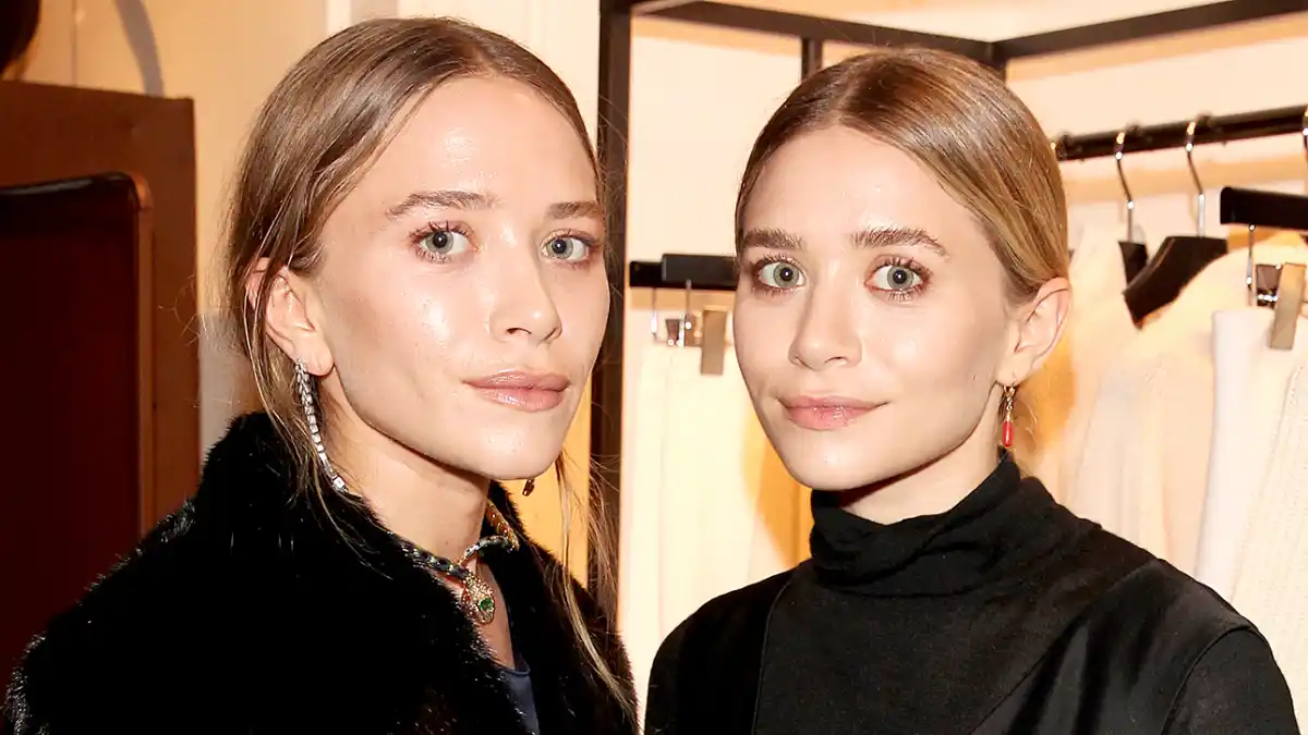 Mary-Kate Olsen and Ashley Olsen