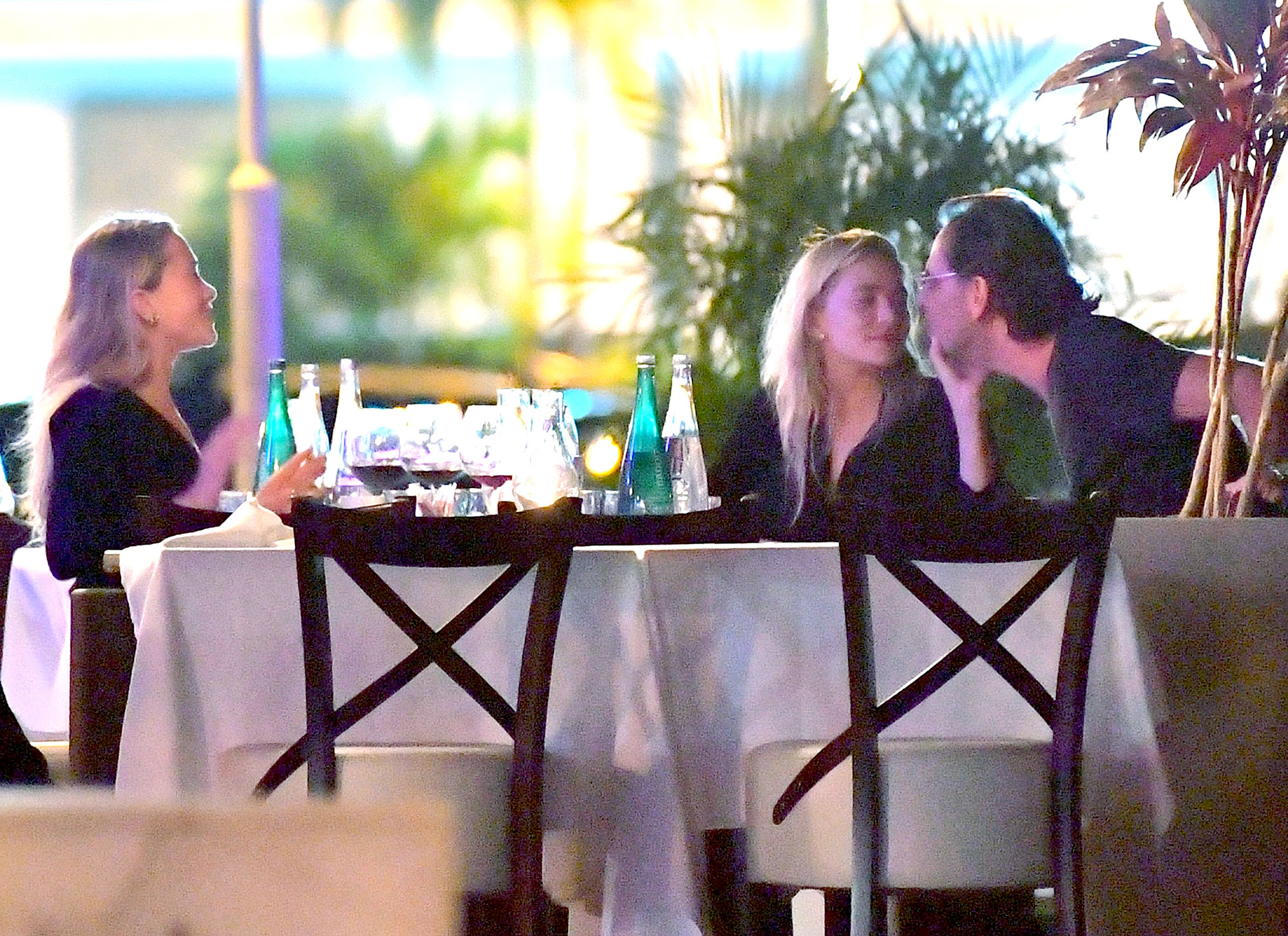 Mary kate ashley olsen 2 3c7b08b8 0522 40c9 9432 a6095148527c