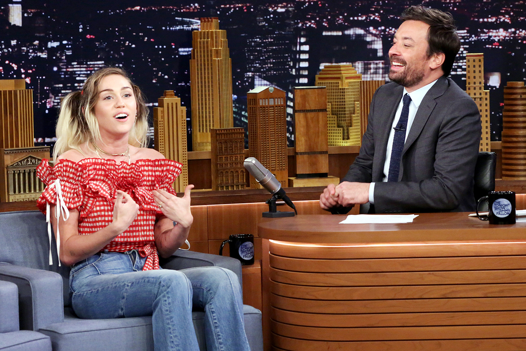 Miley cyrus jimmy fallon_1024 1d1d08a5 3842 4adc adbd 78f6d61c9e1d
