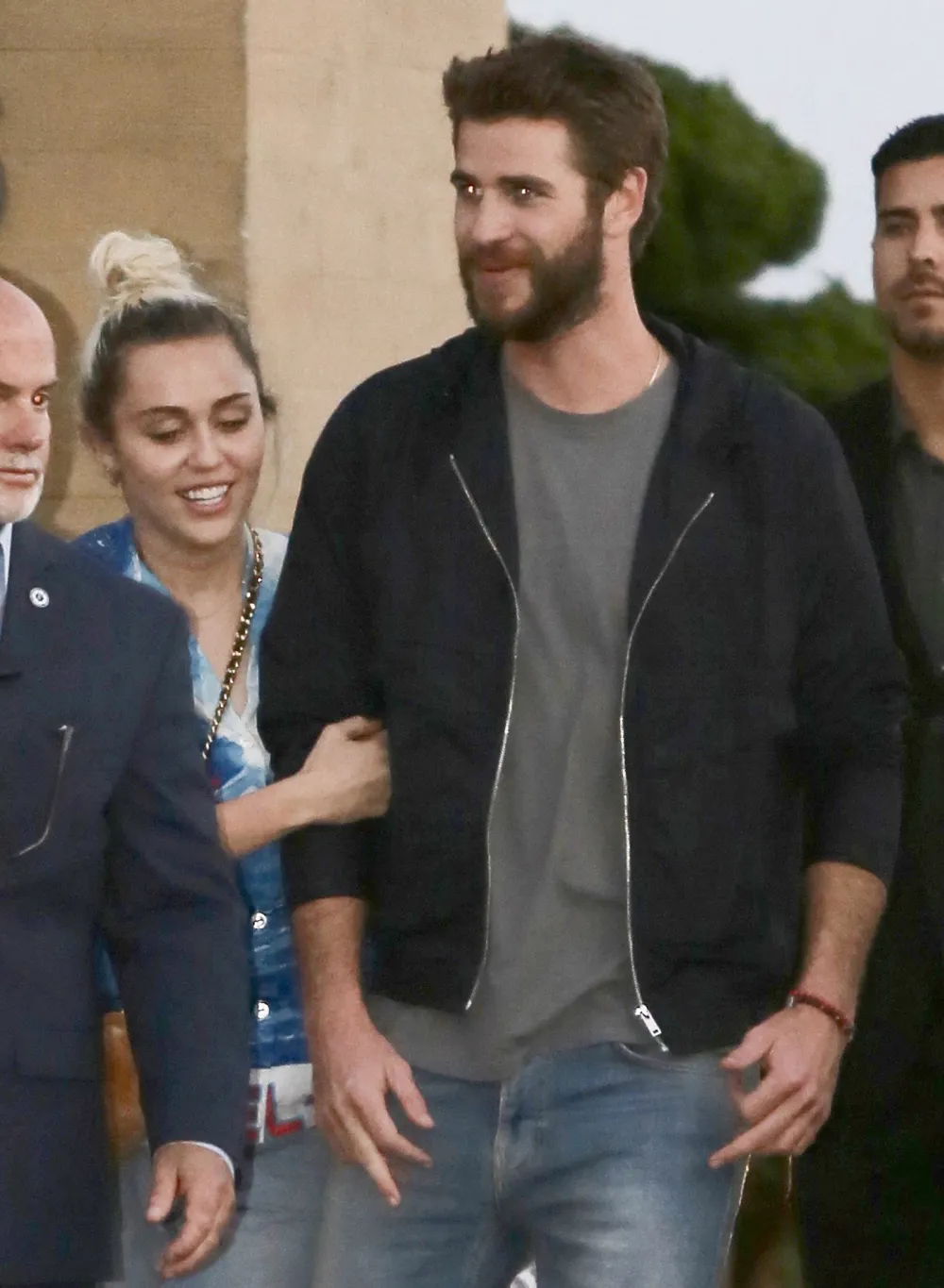 Miley Cyrus & Liam Hemsworth
