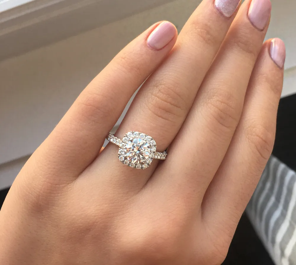 Morgan Evans and Kelsea Ballerini engaged ring