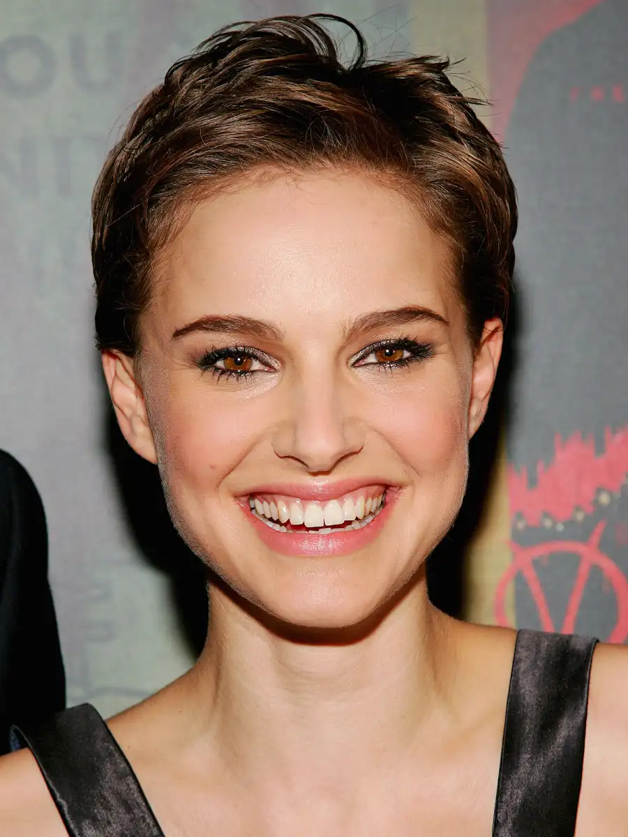 Natalie Portman beauty red carpet looks 2006
