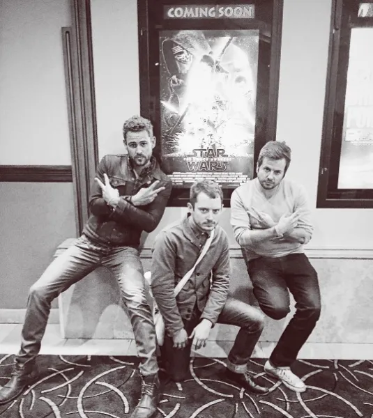 Elijah Wood Is BFFs With The Bachelor's Nick Viall