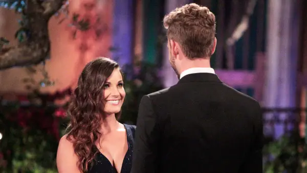 Nick viall liz d9dd74a1 ac3c 4555 810f 9091e5f07439