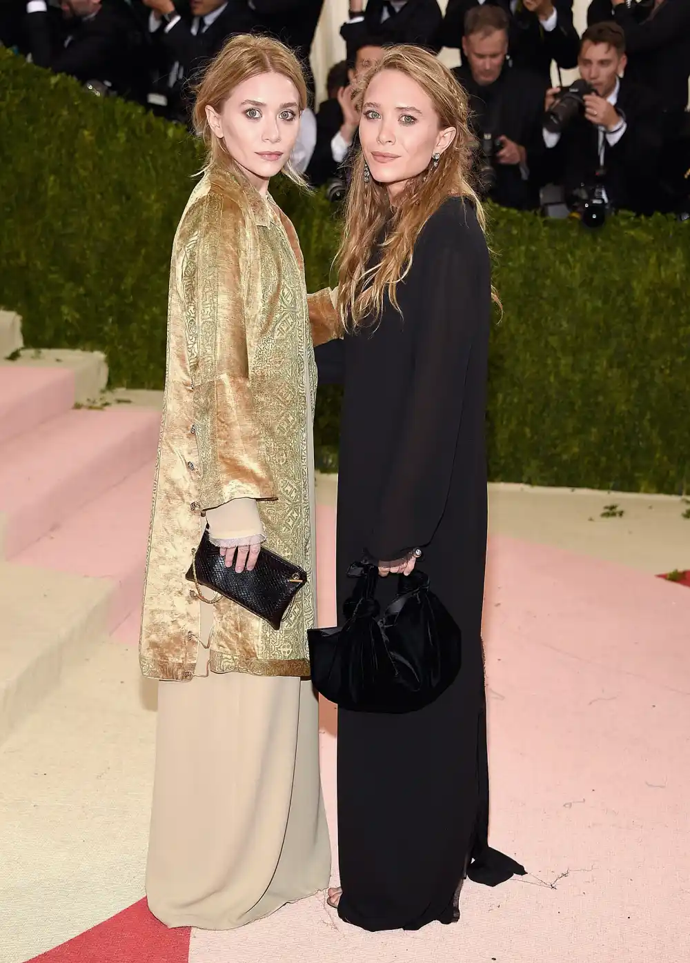 Mary Kate & Ashley Olsen