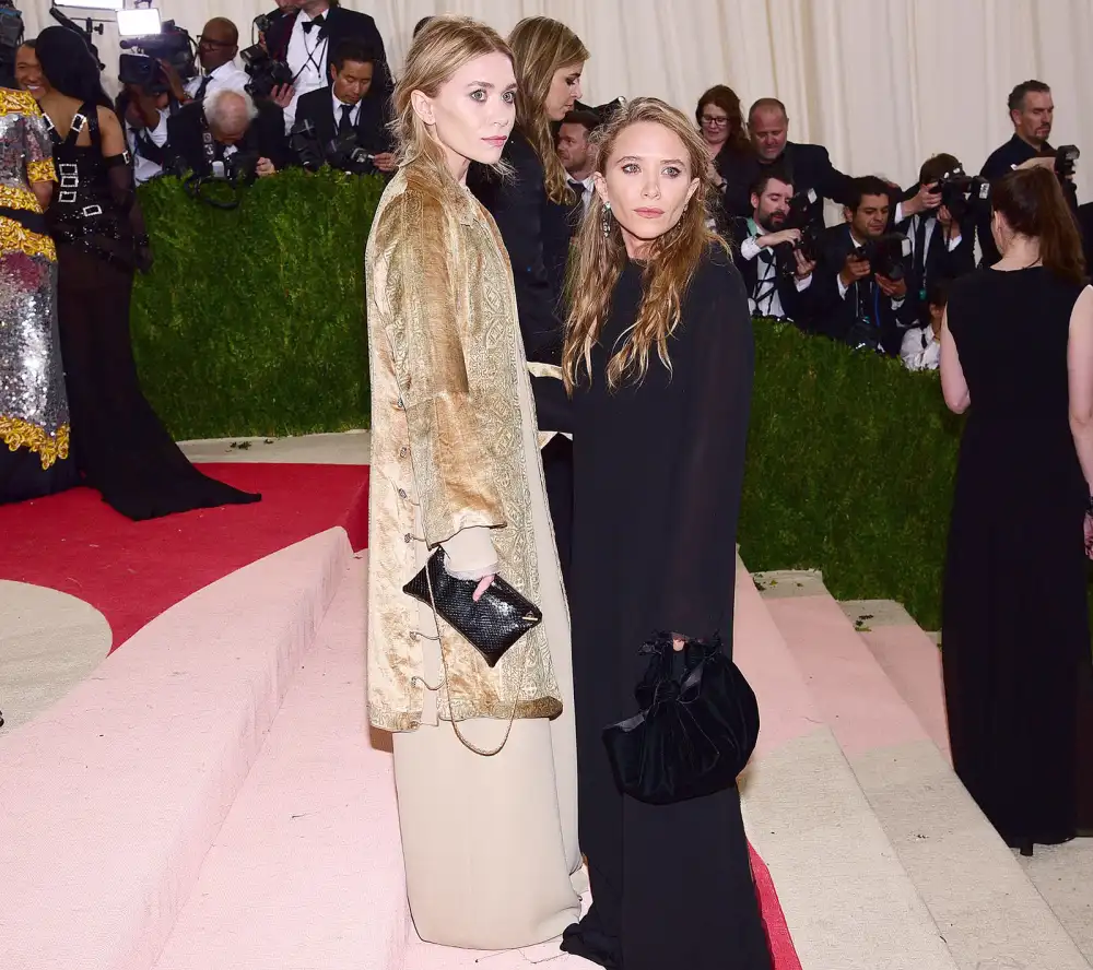 Mary Kate & Ashley Olsen