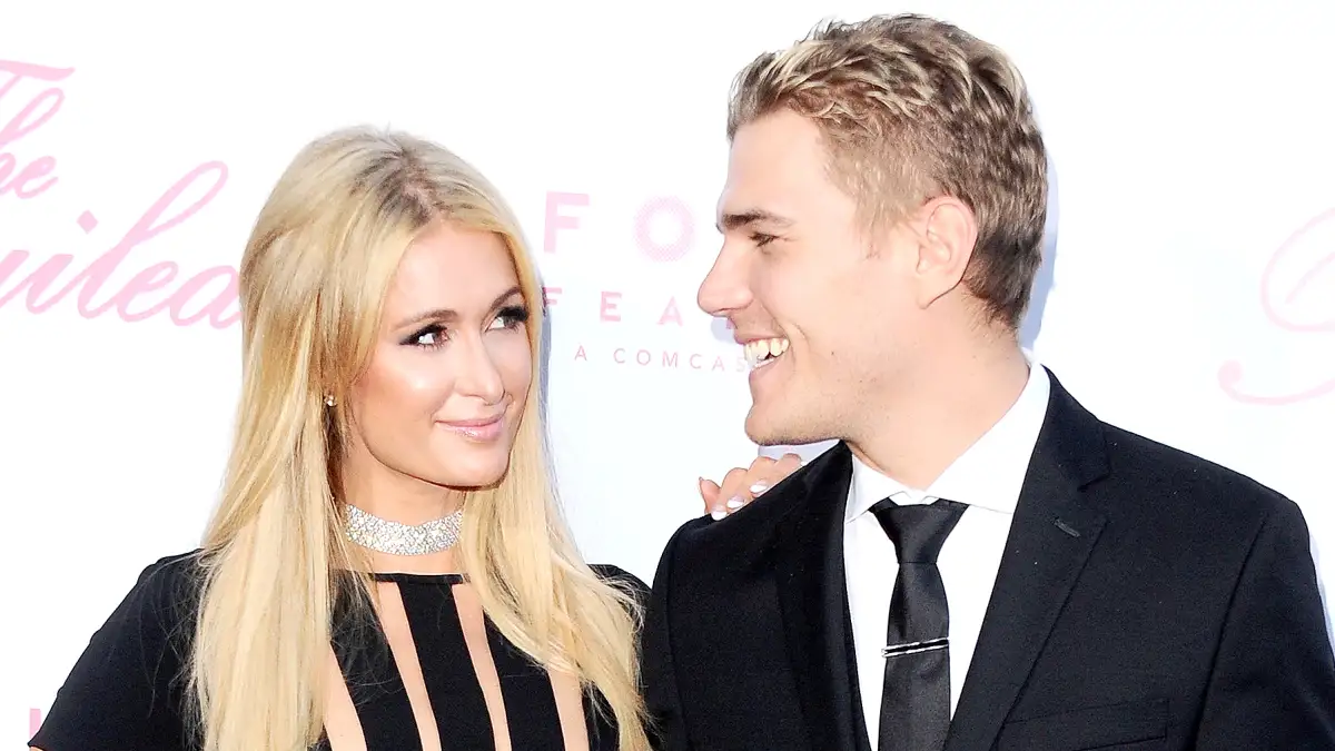 Paris hilton chris zylka 0dc7fda8 f2d3 40ef 8aac a7e702f93214