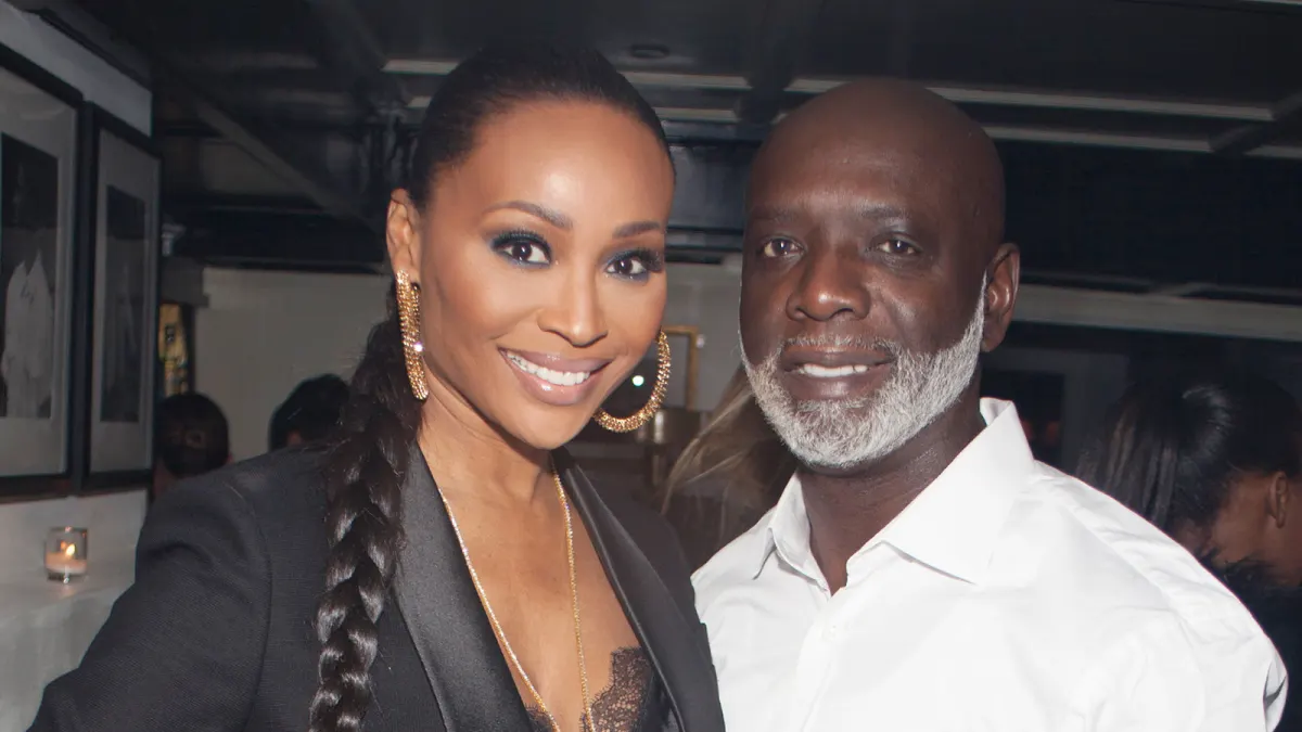 ynthia Bailey and Peter Thomas