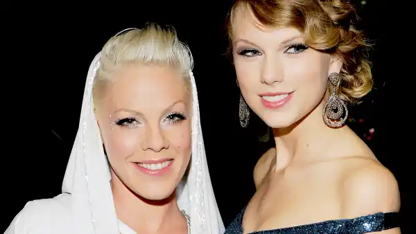 Pink taylor swift 75e7356a 1ae7 44dd a9d7 ede36f4d71a3