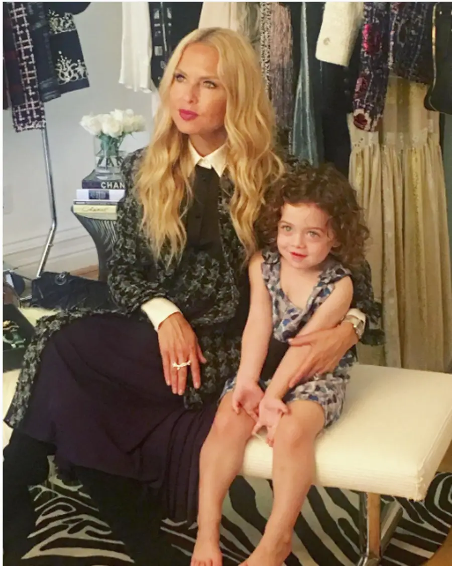 Rachel zoe aafccf9d 59eb 4ce4 8078 fcbda31cae22