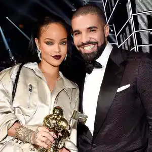 Rihanna Drake VMAs