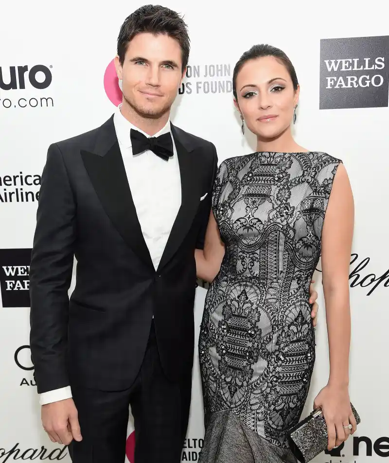 Robbie Amell and Italia Ricci