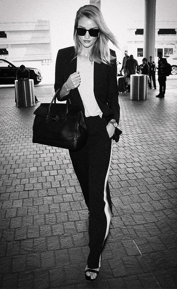 Rosie efd0c843 e500 43cc a9f4 e91c839d5cb5