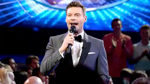 Ryan seacrest american idol zoom 312bf3f8 4b4d 41b3 9736 7db476ef3ac3