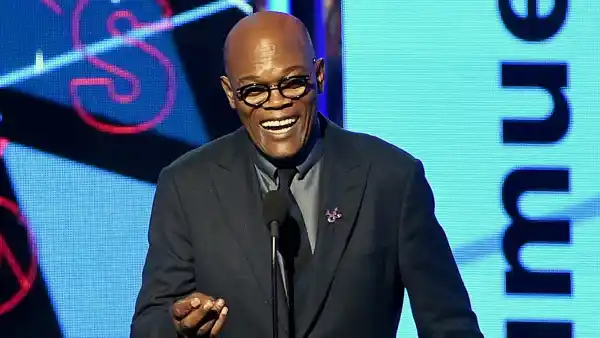 Samuel L. Jackson accepts the Lifetime Achievement Award onstage during the 2016 BET Awards.