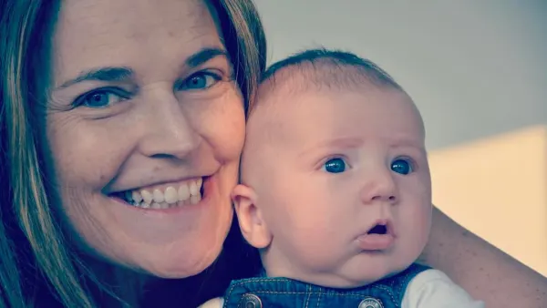 Savannah guthrie baby zoom ff8586a3 0979 41a4 bee8 b585b6baa689