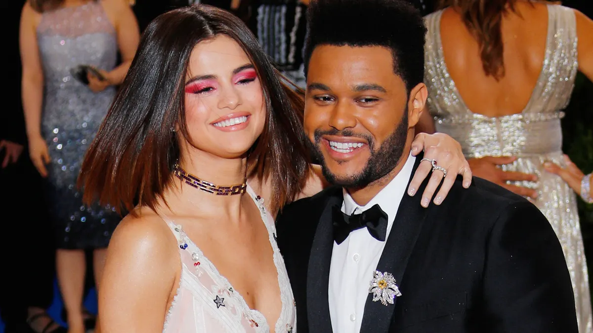 Selenaweeknd abf3869a ee5b 45e1 8582 f67331dcbf1f