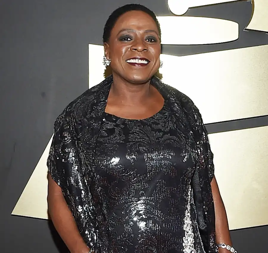 Sharon jones main 7e5fa339 e995 4f9b 9f05 615b4ed09a56