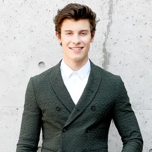 Shawn mendes 2 04ef3dc9 4c43 466f b07b 199480701444