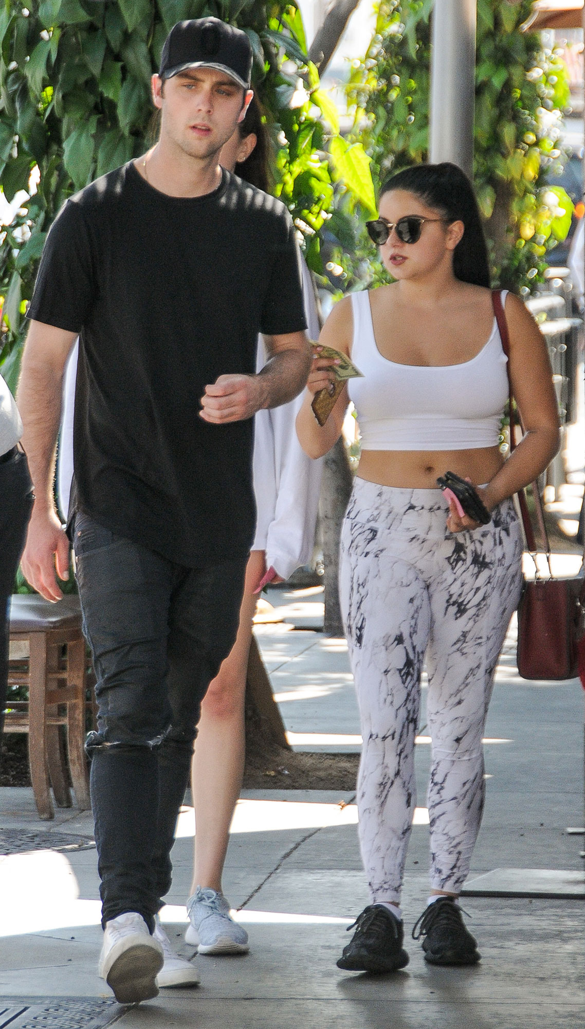 Ariel Winter, Sterling Beaumon