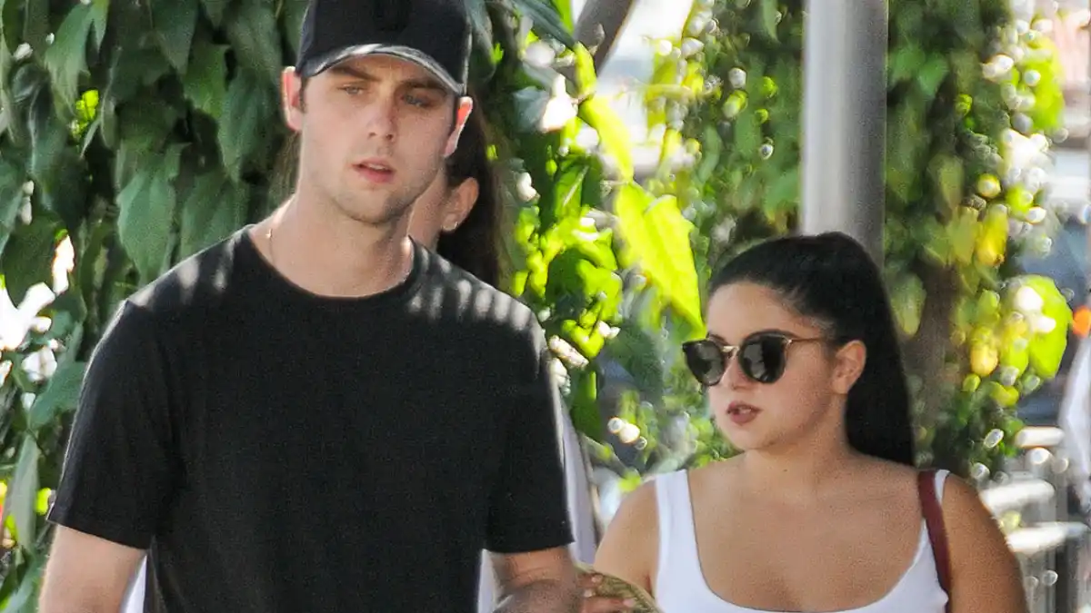 Ariel Winter, Sterling Beaumon