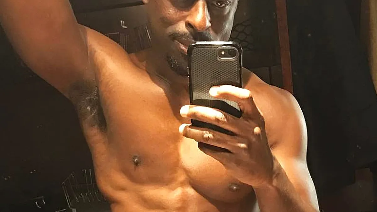 Sterling K. Brown abs