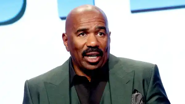 Steve harvey 25ff6ab2 796d 4c60 a58c 90d24957bb21