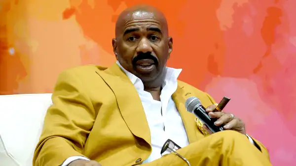Steve harvey zoom 0adefe35 95ab 405d 8b7d 2b73b3ab3ca8
