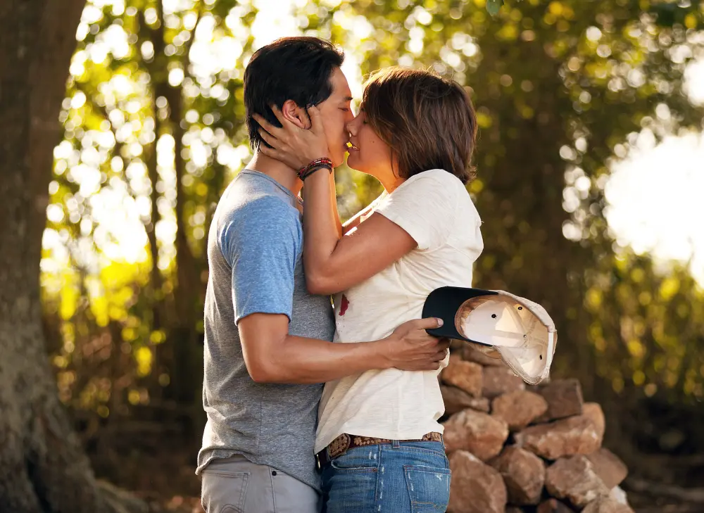Steve Yeun and Lauren Cohan on The Walking Dad