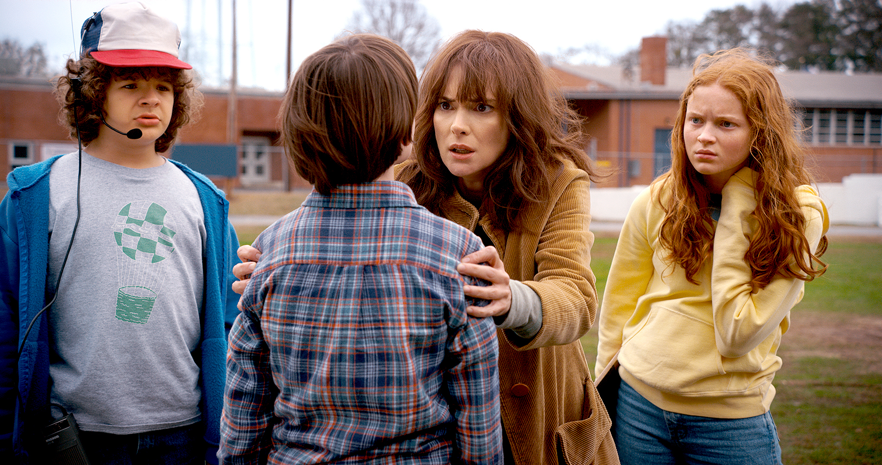 Stranger things winona fe70b6ef 3b75 418b 9d1a c3e73ff8de6a