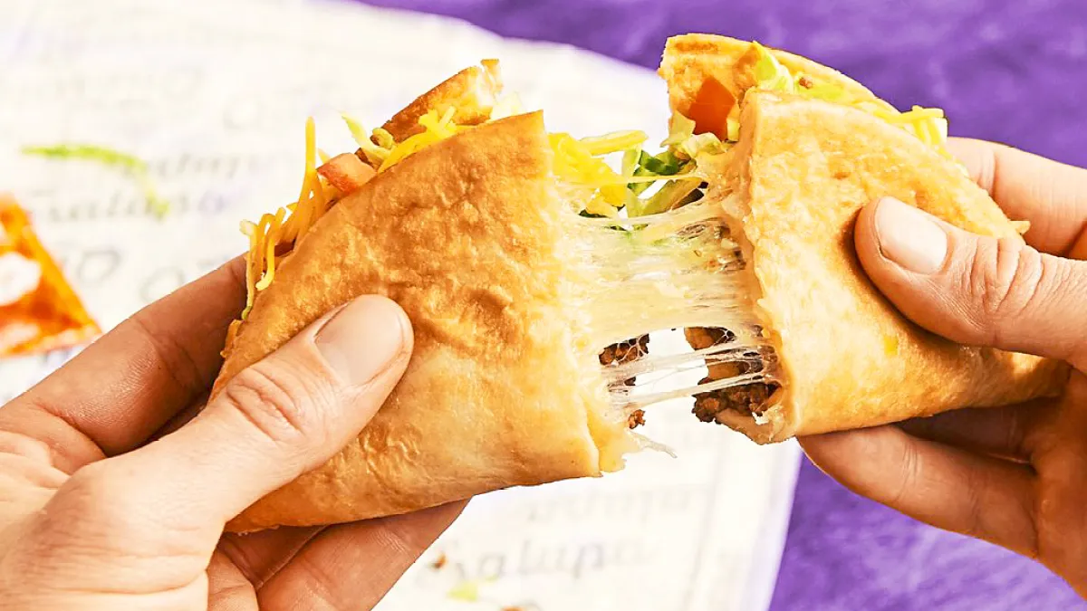 Taco Bell's Quesalupa
