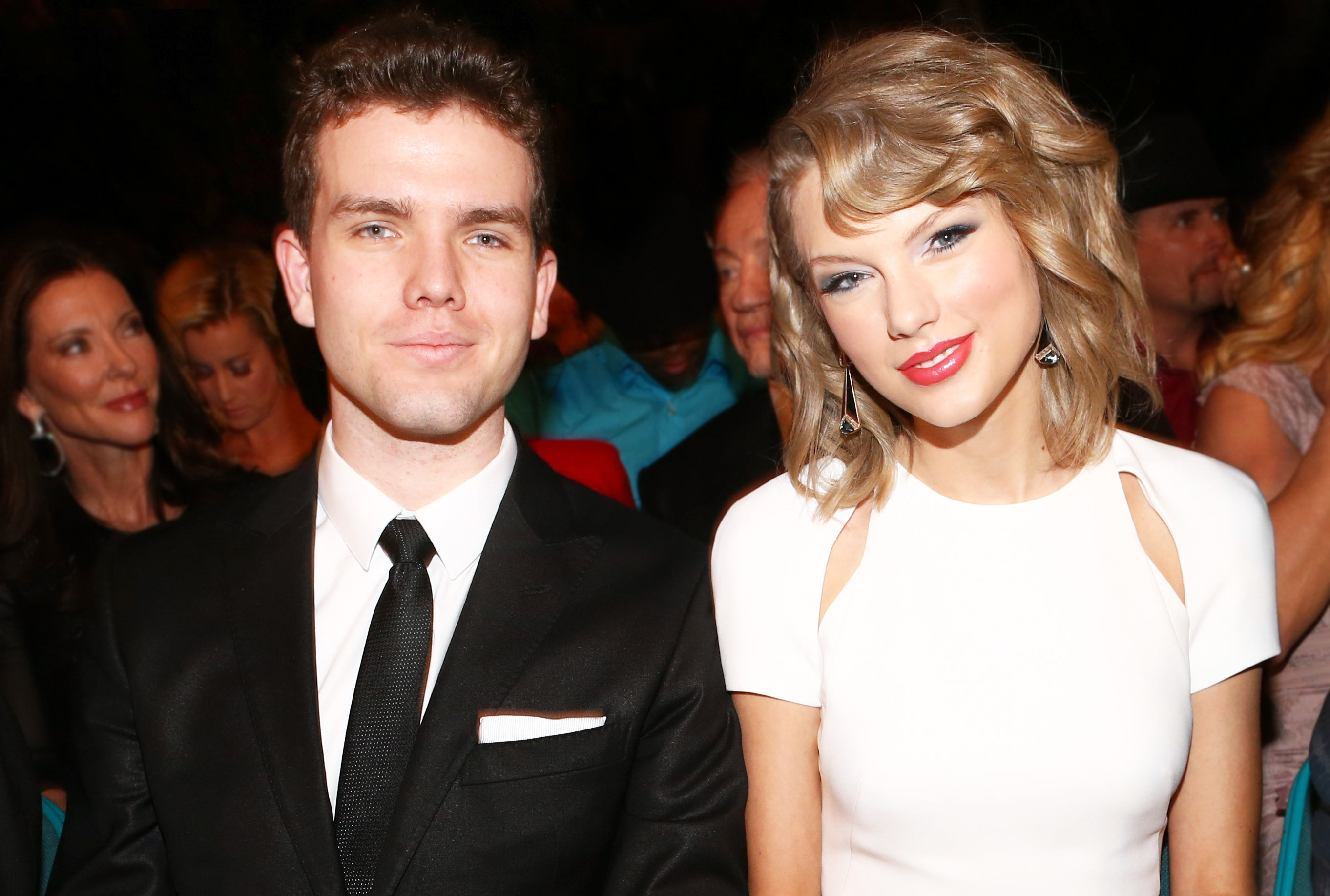 Taylor Swift, Austin Swift