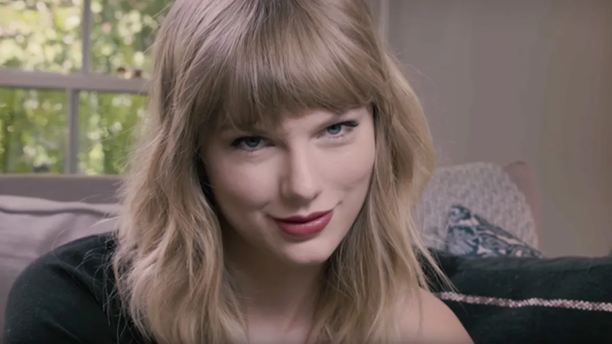 Taylor Swift, UPS, TaylorSwiftDelivery