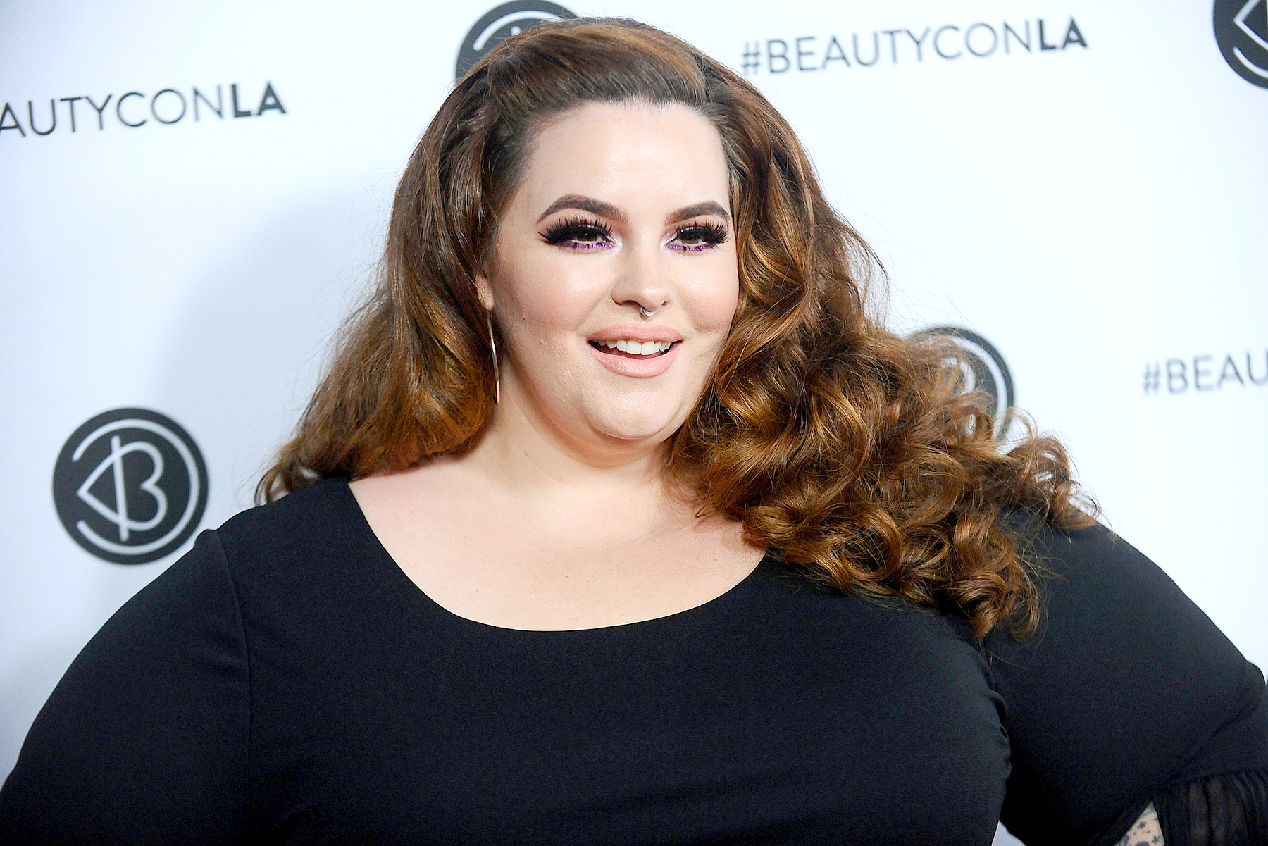 Tess Holliday attends the 5th annual Beautycon festival at Los Angeles Convention Center on August 13, 2017 in Los Angeles, California.