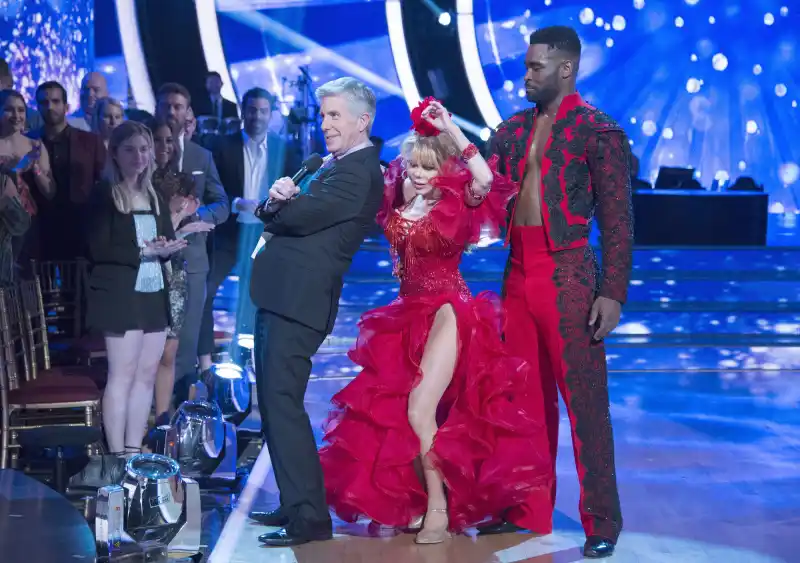 Tom charo 1a99f095 8d18 4e23 b795 7833272c4372