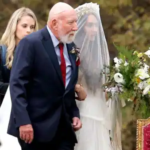 Troian bellisario 60e34ead 2181 471b 92b0 7a3a0745336b