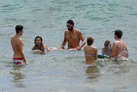 Tyler Blackburn and Shay beach