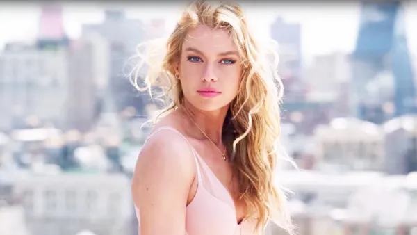 Victoria’s Secret Models Justin Bieber