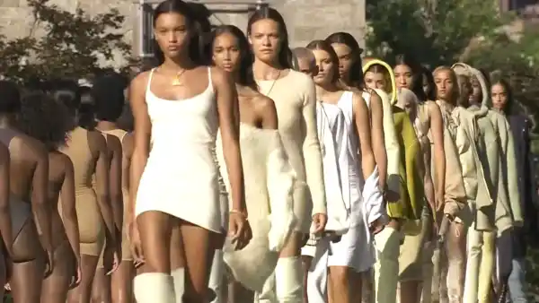 Yeezy season 4 a529b782 9c6f 4db7 9762 93e17eb54162