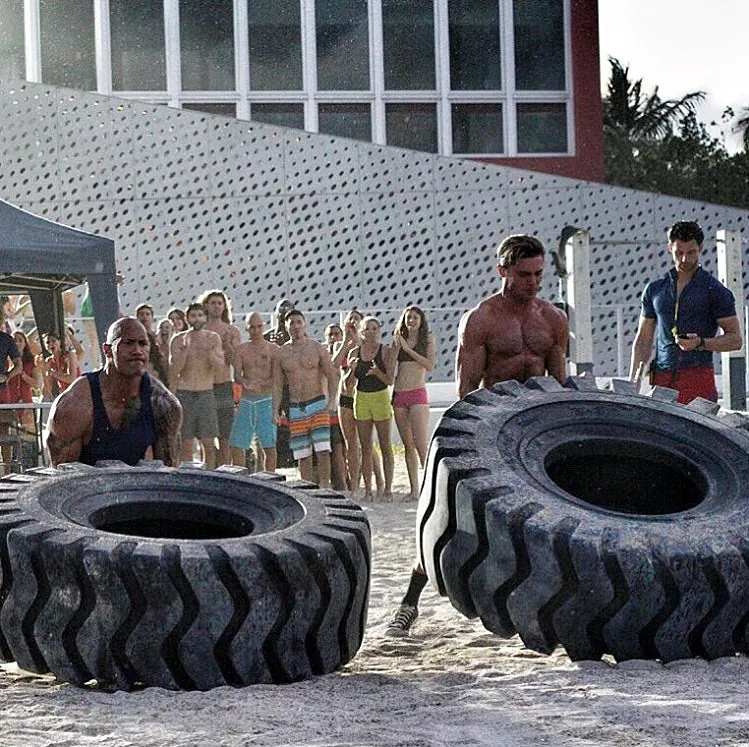 Dwayne Johnson and Zac Efron